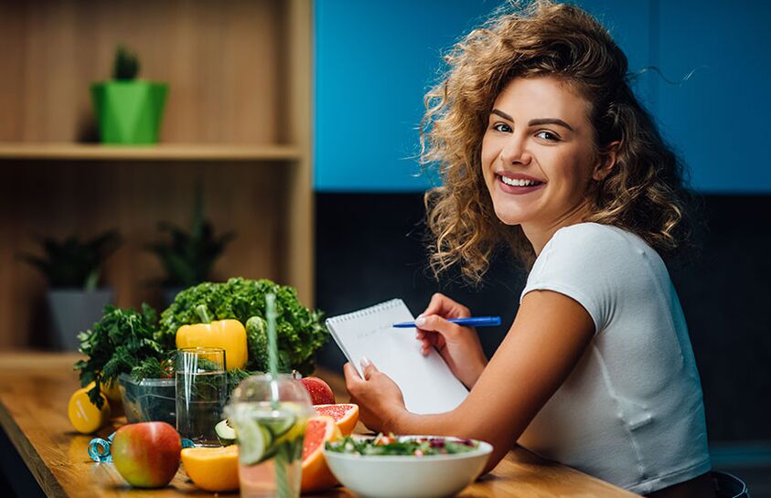 Actitude positiva dunha rapaza nunha dieta